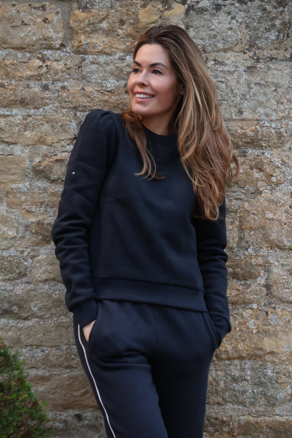 MONOGRAM PUFF SLEEVE CREW NECK NAVY