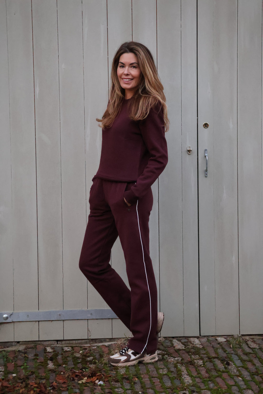 NEW FIT RELAX JOGGER BURGUNDY